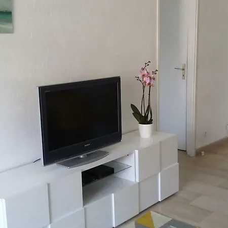 Appartamento Jardins Du Pont Du Lys Juan-les-Pins Esterno foto